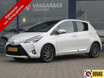 tweedehands Toyota Yaris 1.5 Hybrid Premium Automaat / Panoramadak / Camer