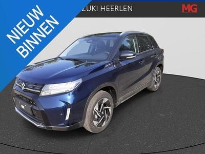 Blauw Nieuw 2025 Suzuki Vitara Style SUV | € 34.898 (Iets duurder)