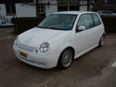 tweedehands VW Lupo 1.4-16V **MIAMI VICE** **SHOWCAR!!**UNIEK**BI-COLOR LEDER INT**