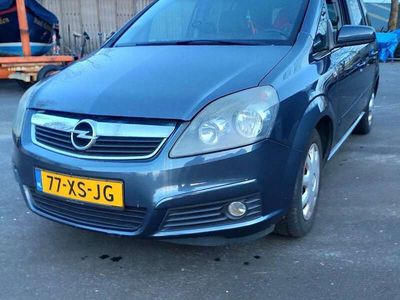 tweedehands Opel Zafira 1.8 Executive 7 persoons airco trekhaak