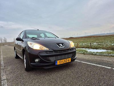 Zwart Occasion 2010 Peugeot 206 Sedan | € 3.450 (Eerlijke prijs)