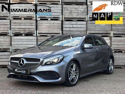 Grijs Gebruikt 2017 Mercedes A180 Ambition Stationwagen | € 12.995 (Goede deal)