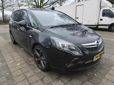 Zwart Gebruikt 2012 Opel Zafira Tourer Cosmo MPV | € 3.150 (Goede deal)