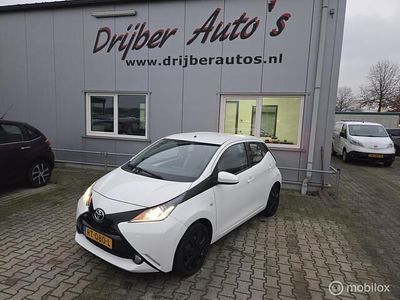 Occasion Toyota Aygo X-play 69 PK (50 kW) 2018 Wit Hatchback