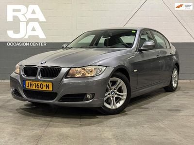 Grijs Occasion 2009 BMW 318 Executive Sedan | € 4.950 (Goede deal)