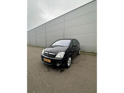 Zwart Gebruikt 2010 Opel Meriva Cosmo MPV | € 2.599 (Eerlijke prijs)
