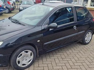 tweedehands Peugeot 206 1.4 XT