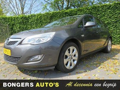 Grijs Gebruikt 2012 Opel Astra Stationwagen | € 6.750 (Duur)
