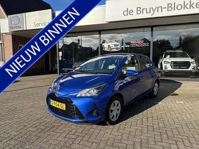 Occasion Toyota Yaris Hybrid Active 101 PK (74 kW) 2019 Blauw Hatchback