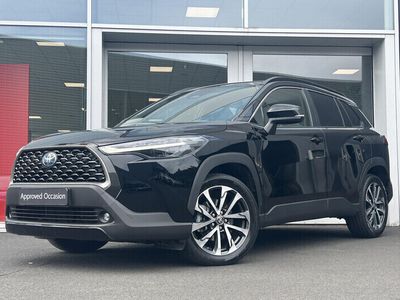 Zwart Occasion 2024 Toyota Corolla Cross SUV | € 37.248 (Eerlijke prijs)