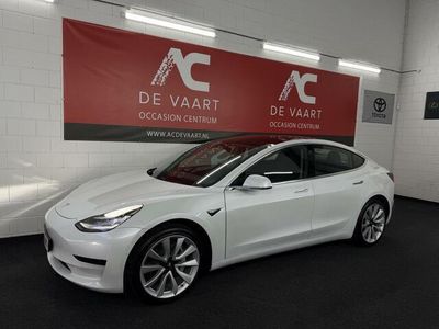 Wit Occasion 2019 Tesla Model 3 Standard Range Sedan | € 15.999 (Eerlijke prijs)