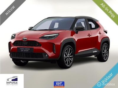 Rood Nieuw 2025 Toyota Yaris Cross Sport SUV | € 37.499 (Eerlijke prijs)
