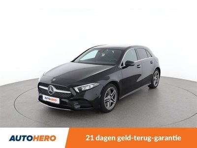 Zwart (metallic) Gebruikt 2020 Mercedes A250 Business Hatchback | € 25.550 (Eerlijke prijs)