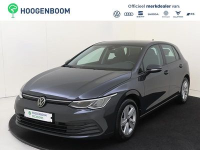 Occasion VW Golf VIII Life 131 PK (96 kW) 2022 Grijs Hatchback