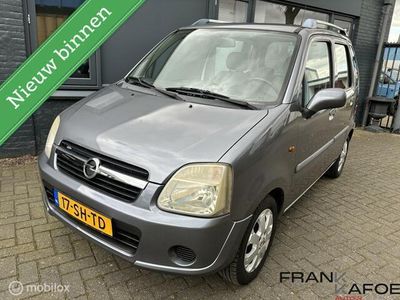 tweedehands Opel Agila 1.2i-16V Temptation Airco LMV Dakrails CV Elek.ram