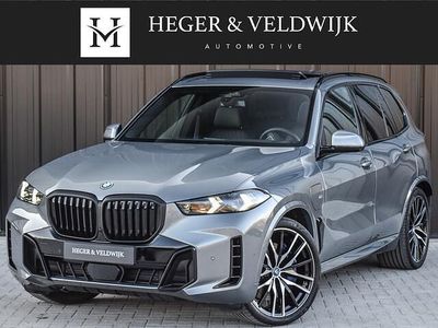 Grijs (metallic) Occasion 2024 BMW X5 Comfort Edition SUV | € 97.800 (Eerlijke prijs)