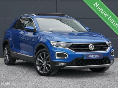 tweedehands VW T-Roc 1.5 TSI H6 Sport Bns Navi Cam Adap Cruise !