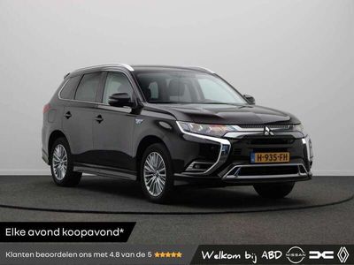 tweedehands Mitsubishi Outlander P-HEV 2.4 PHEV Intense S | Trekhaak | Stoelverwarming | Achteruitrijcamera | Apple Carplay/Android Auto |