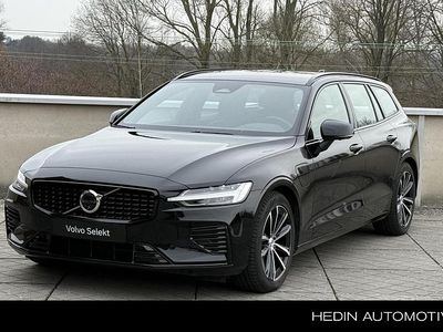 Zwart Occasion 2025 Volvo V60 Plus Stationwagen | € 44.995 (Iets duurder)