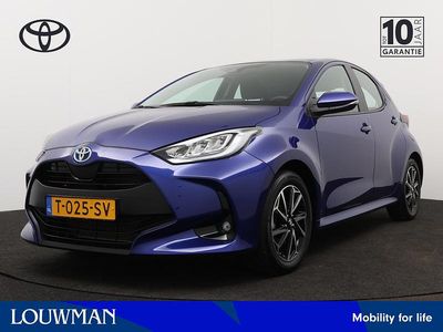 Blauw Occasion 2023 Toyota Yaris Hybrid Hatchback | € 22.800 (Eerlijke prijs)