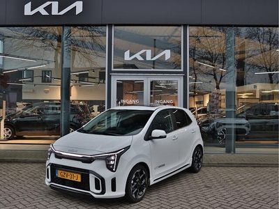 Wit (metallic) Occasion 2025 Kia Picanto GT-Line Hatchback | € 22.320 (Iets duurder)
