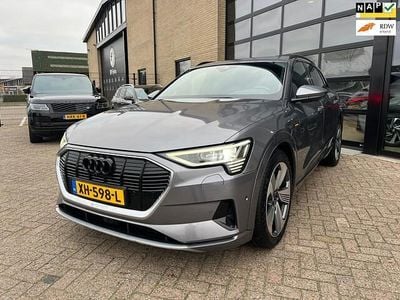Grijs Gebruikt 2018 Audi e-tron Advanced Plus SUV | € 16.950