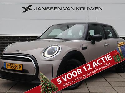 Grijs Gebruikt 2022 Mini Cooper Business Hatchback | € 23.885 (Duur)