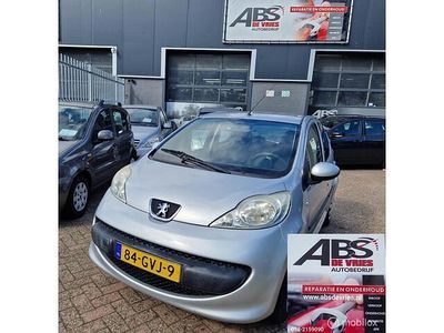 Grijs Gebruikt 2008 Peugeot 107 Hatchback | € 1.799 (Eerlijke prijs)