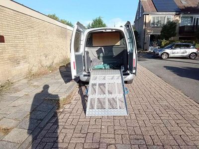 VW Caddy Maxi