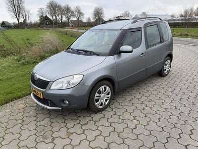 Grijs Gebruikt 2012 Skoda Roomster Ambition MPV | € 3.750 (Eerlijke prijs)