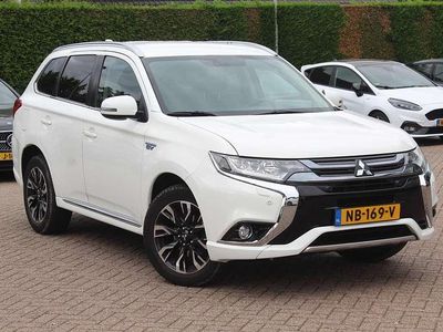 Mitsubishi Outlander P-HEV