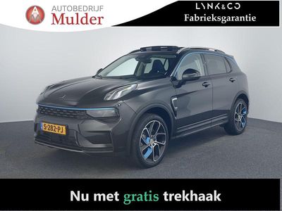 Zwart Occasion 2023 Lynk & Co 01 SUV | € 26.445 (Eerlijke prijs)