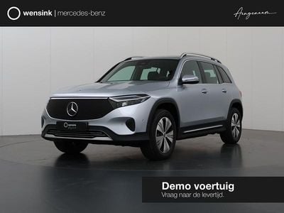 Mercedes EQB250+