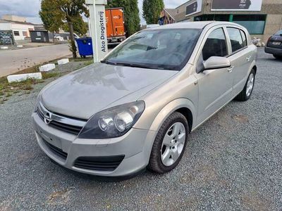 tweedehands Opel Astra 1.6i XEP 16v Enjoy Easytronic