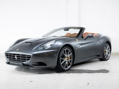 Grijs (metallic) Gebruikt 2010 Ferrari California Cabriolet | € 109.500