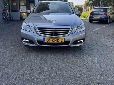 Mercedes E220