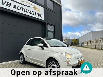 Wit (metallic) Gebruikt 2010 Fiat 500 Lounge Hatchback | € 6.250 (Eerlijke prijs)