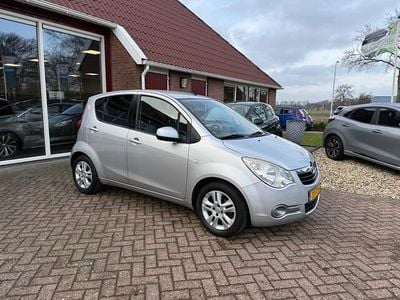 Grijs (metallic) Occasion 2012 Opel Agila Edition Hatchback | € 6.450 (Iets duurder)