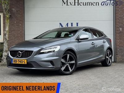 Grijs Gebruikt 2017 Volvo V40 R-Design Stationwagen | € 15.895 (Eerlijke prijs)