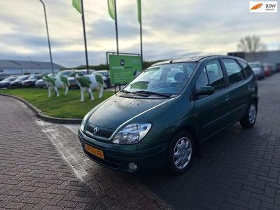 Groen Occasion 2000 Renault Scénic MPV | € 1.999 (Iets duurder)