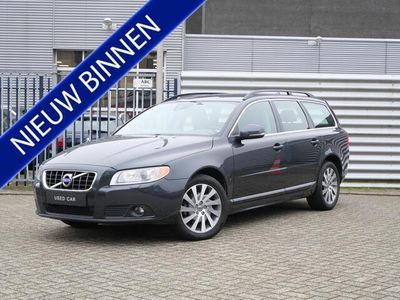 tweedehands Volvo V70 T4 Limited Edition | Trekhaak | Leder | Stoelverwarming | Rijklaarprijs