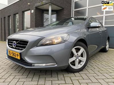 tweedehands Volvo V40 1.6 T2 Momentum |Dealer onderhouden| |Trekhaak|