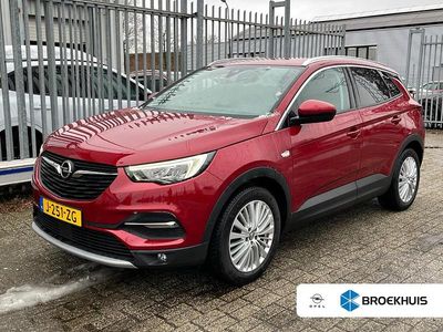 Rood Occasion 2020 Opel Grandland X Innovation SUV | € 18.395 (Eerlijke prijs)