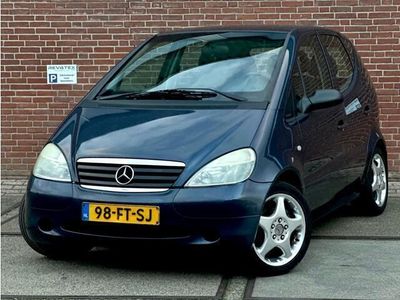 Blauw Occasion 2000 Mercedes A140 Avantgarde MPV | € 1.950 (Duur)