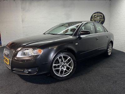 Grijs Gebruikt 2007 Audi A4 Sedan | € 3.995 (Eerlijke prijs)