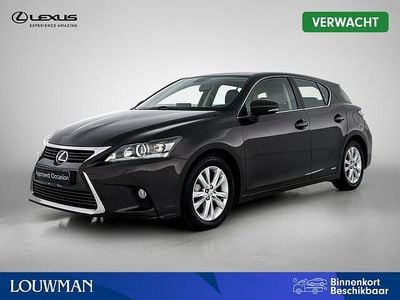 Bruin metallic Occasion 2015 Lexus CT200h Business Edition Hatchback | € 19.950 (Iets duurder)