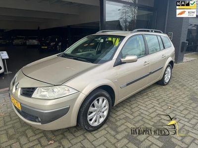 tweedehands Renault Mégane II Grand Tour 1.6-16V Dynamique Comfort / APK 3-2025