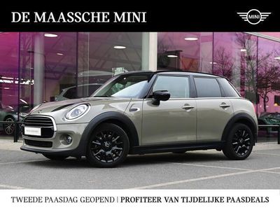 tweedehands Mini Cooper Hatchback Salt / Comfort Access / LED / Navigatie