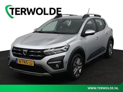 Grijs Gebruikt 2021 Dacia Sandero Comfort Hatchback | € 13.945 (Eerlijke prijs)
