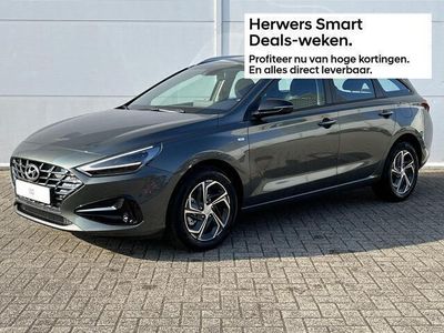 tweedehands Hyundai i30 Wagon 1.0 T-GDi MHEV Comfort Smart / Navigatie / Cruise Control / Achteruitrijcamera / Climate Control / DAB / Draadloze Telefoonlader /